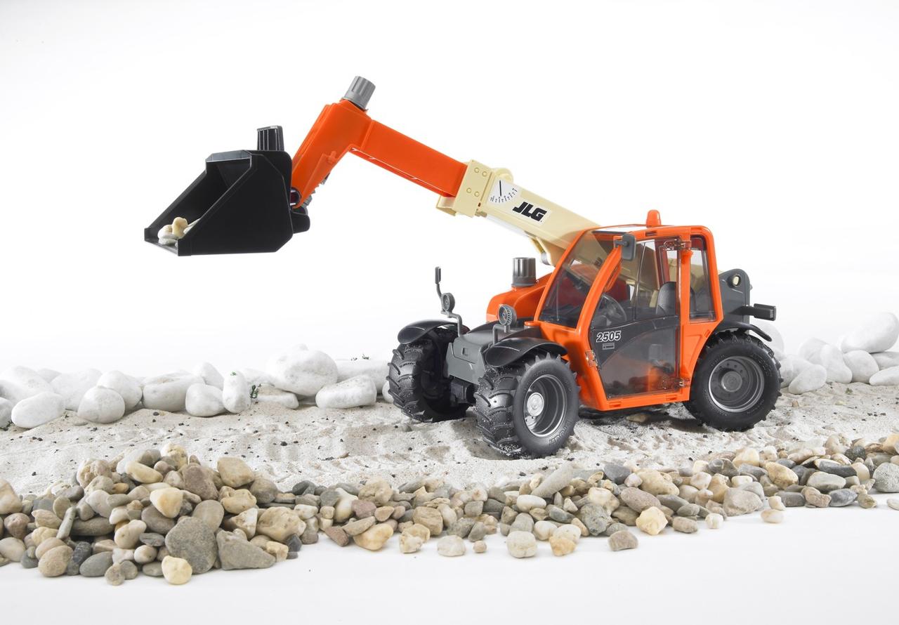 Bruder Chargeur télescopique JLG 2505